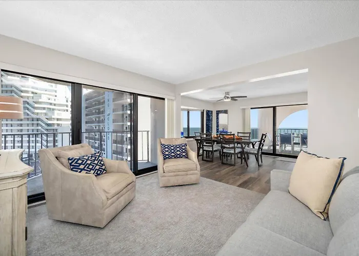 Stunning Oceanfront 2 Bedroom With Outdoor Pool! Ocean Stadt
