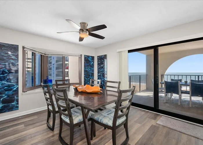 Stunning Oceanfront 2 Bedroom With Outdoor Pool! Ocean Stadt