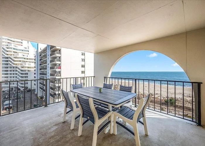 Ferienhaus Stunning Oceanfront 2 Bedroom With Outdoor Pool! Ocean Stadt