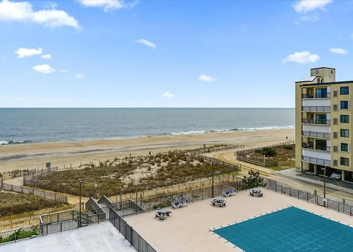 Stunning Oceanfront 2 Bedroom With Outdoor Pool! Ferienhaus Ocean Stadt