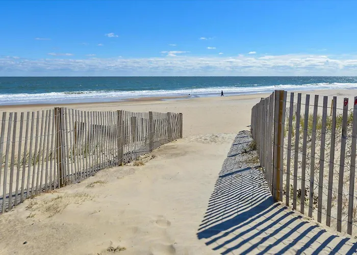 Stunning Oceanfront 2 Bedroom With Outdoor Pool! Ferienhaus *